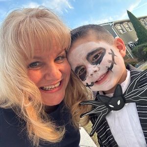 Meet your Posher, Brenda